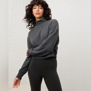 UpWest Women’s Sweater R143